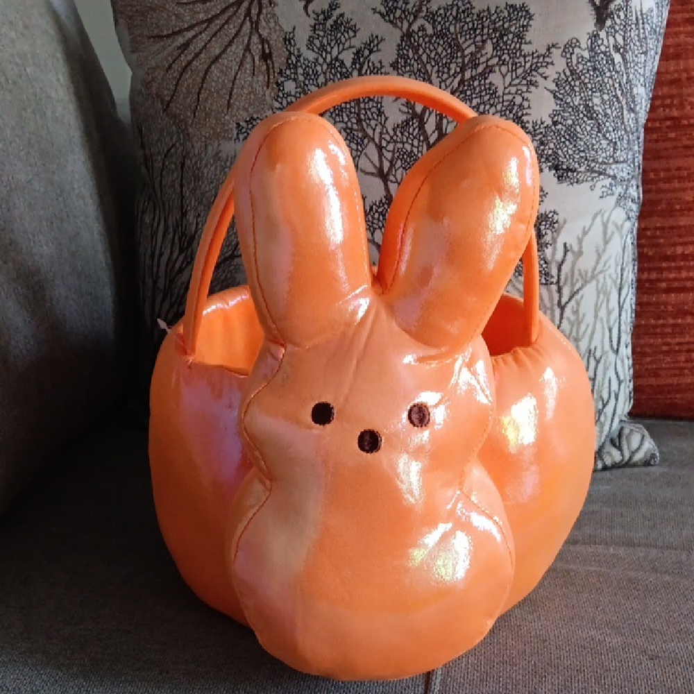 ❤️Orange Peep Bunny Basket NWT